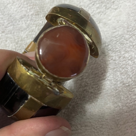 Antique Bracelet - Big & Chunky Ethnic Horn and Carnelian Stone w/ Brass Trim - Picture 5 of 8